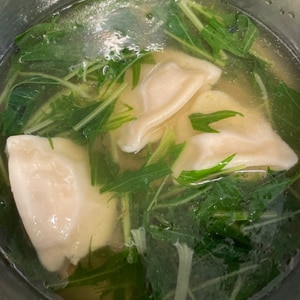 水餃子と水菜の中華スープ